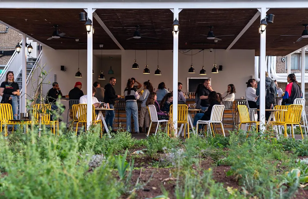 Abraham Tel Aviv-1